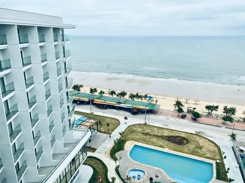 Bãi biển nhìn từ trên cao
