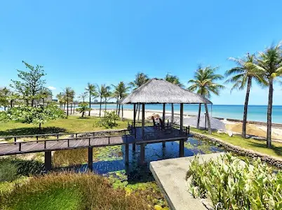 Chòi nghỉ bên biển tại Sun Spa Resort